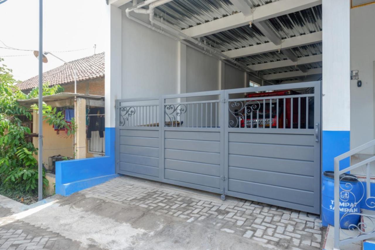Reddoorz Near Universitas Semarang 2 Alastuwo Екстер'єр фото